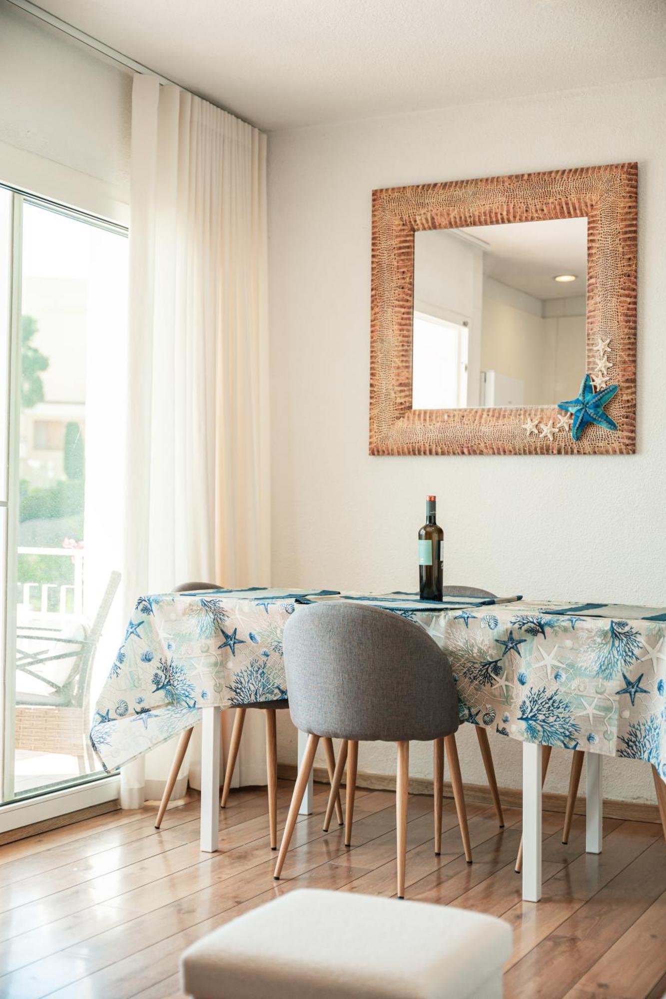 Santa Llucia Apartaments Roses Exterior foto